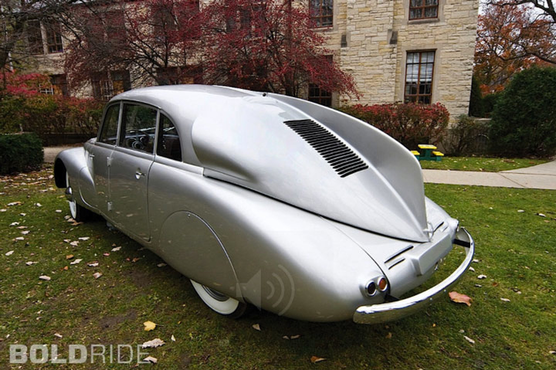 Tatra T87: The Nutty Czechoslovakian Streamliner That Inspired the Beetle