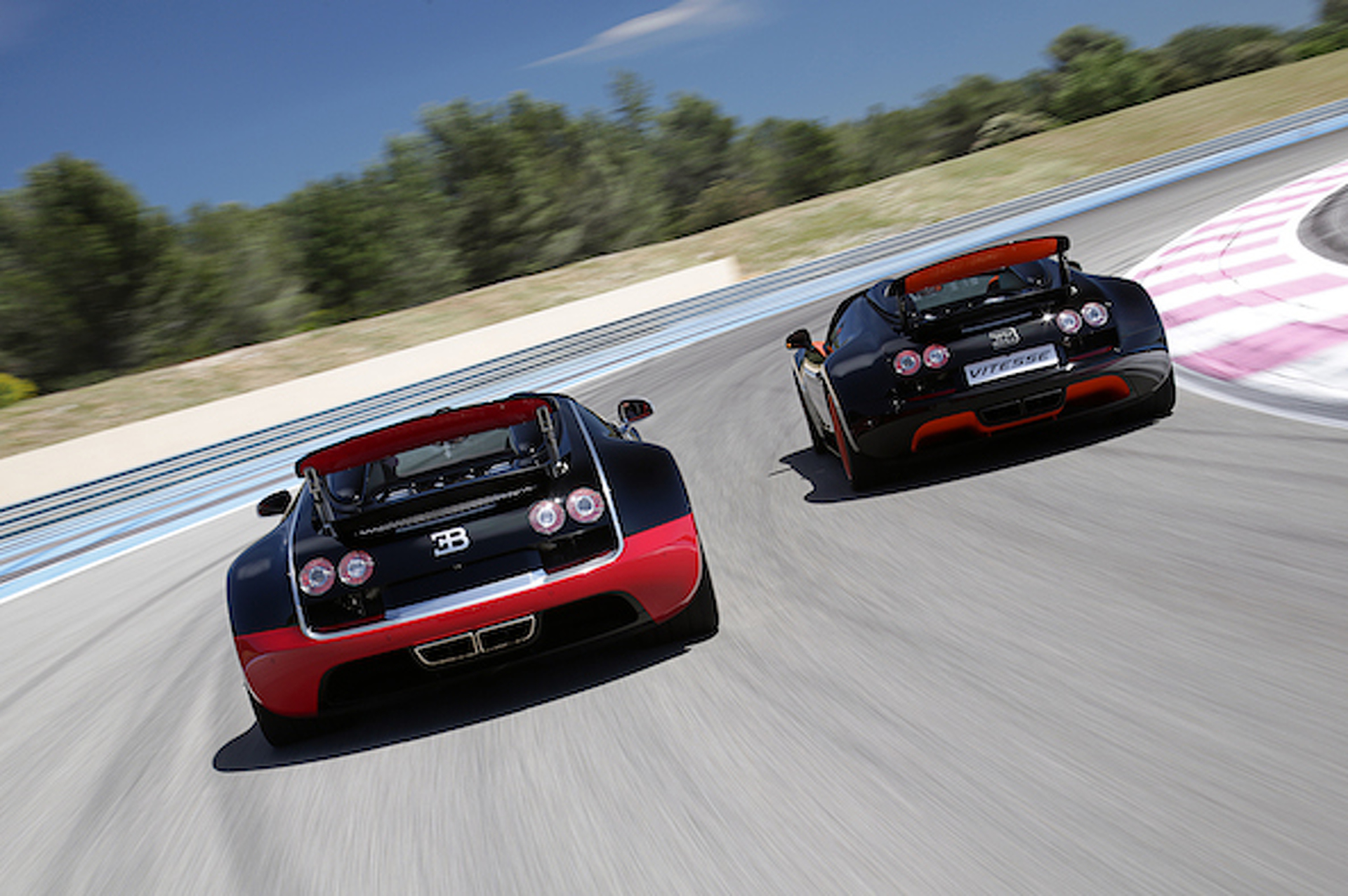 Bugatti Planning Second-Generation Veyron With Even More Power