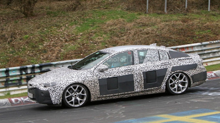 2017 Opel Insignia spy photos