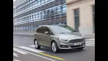Nuova Ford S-MAX