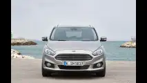 Nuova Ford S-MAX