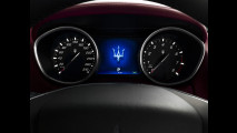 Nuova Maserati Ghibli in colore Blu Emozione
