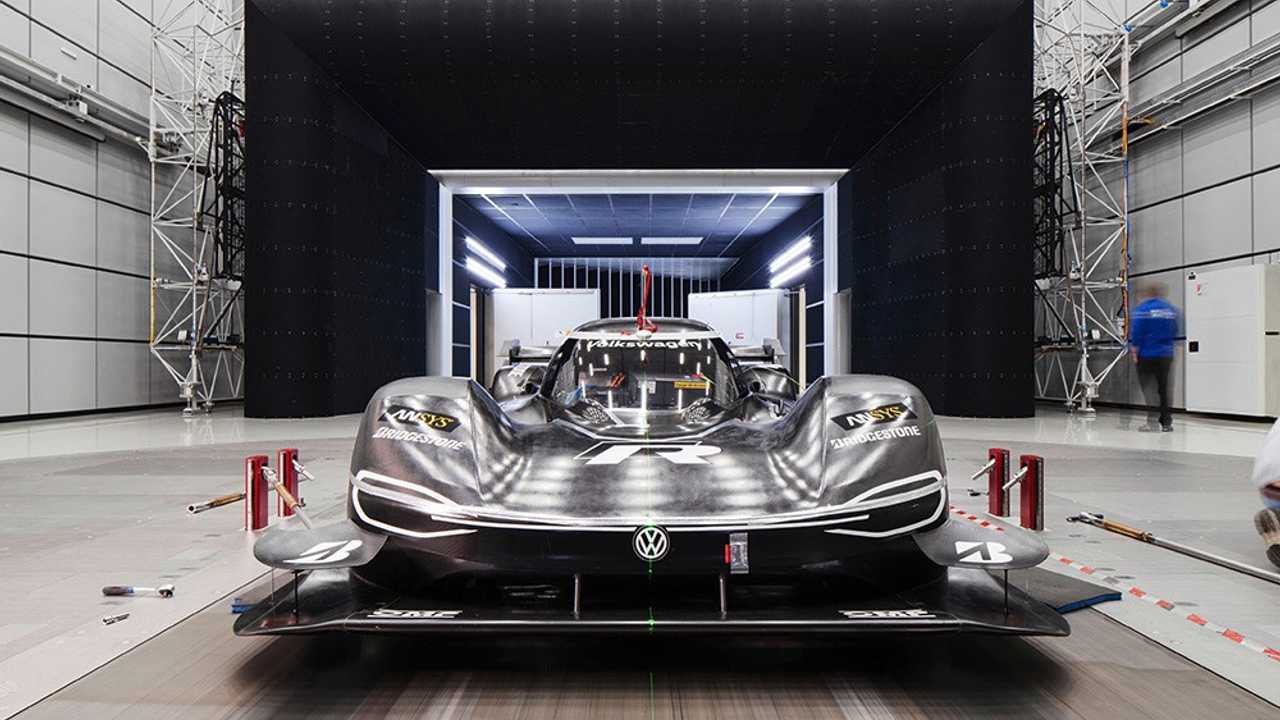Volkswagen_ID._R_ (1)