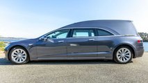 Tesla Model S carro funebre
