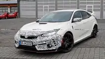 Scatti di tipo Mule Spy per test di tipo Civic Honda R