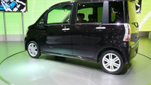 Daihatsu Tanto Exe Custom live in Tokyo