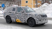 Land Rover Range Rover 2021, le foto spia dell'ibrido plug-in