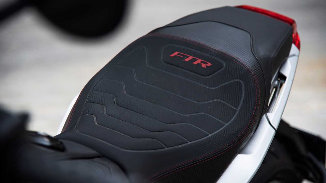 2022 Indian FTR Carbon Saddle