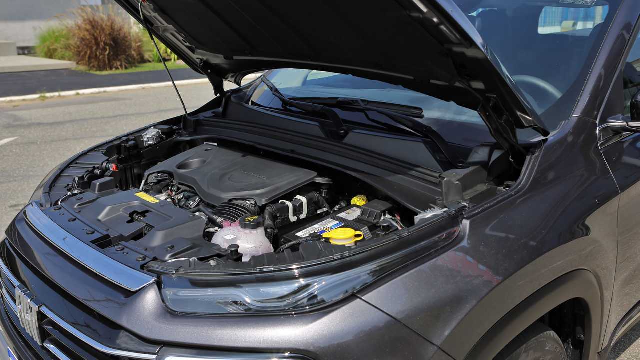 Fiat Toro Volcano 1.3 turbo (T270) 2022 - Teste Motor1.com