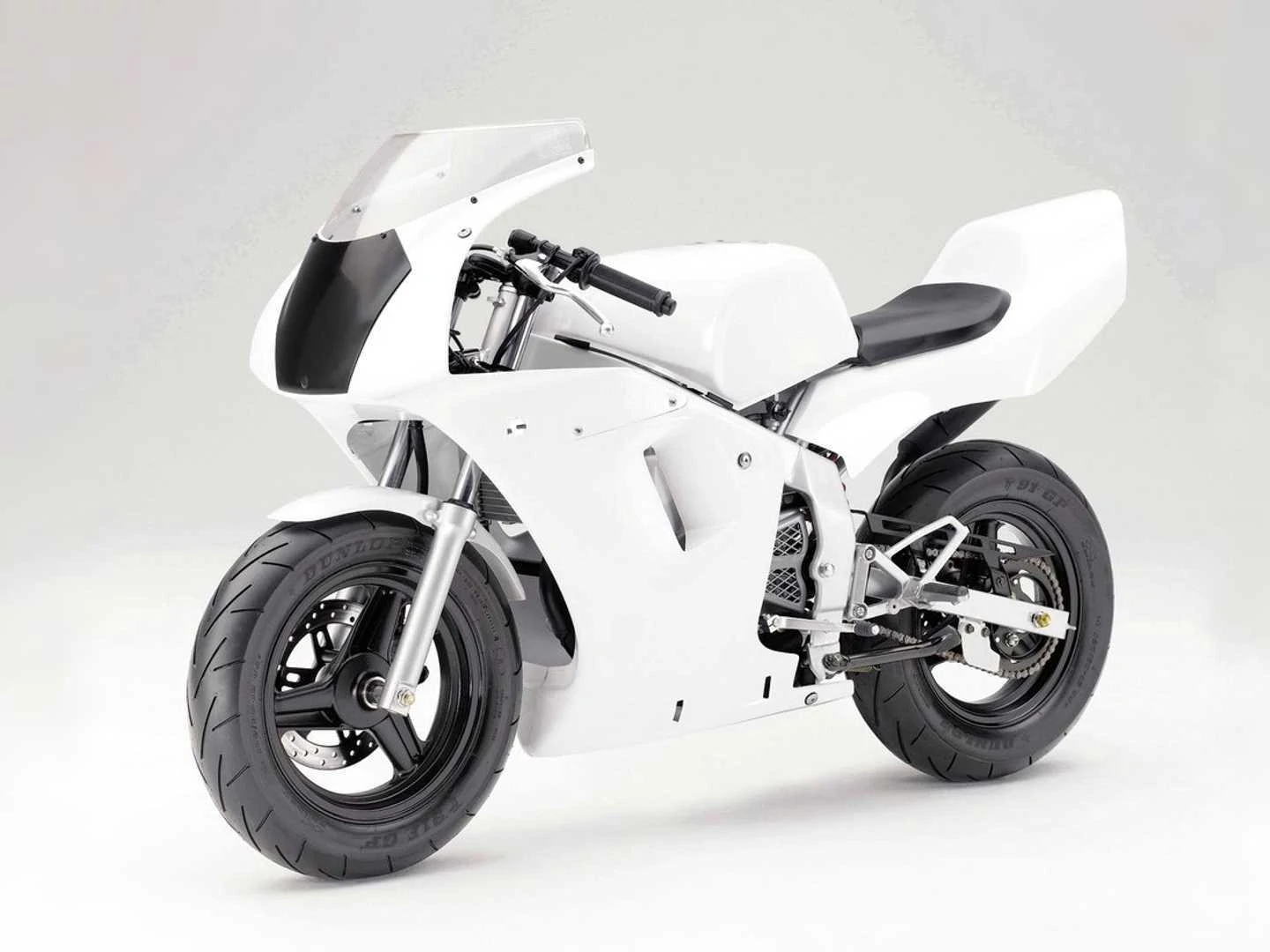 NSR 2004 Honda NSR50R Mini Bike In Original Crate Goes To Auction