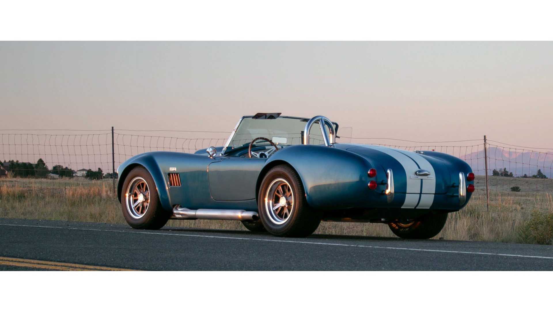 ["Rule The Roads In This 1965 Shelby Cobra Replica"]