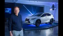 Lexus NX Hybrid dal vivo