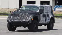Jeep Wrangler Spy Photos