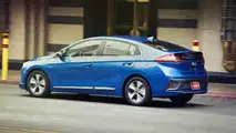 Hyundai Ioniq autonomous concept and virtual reality simulator