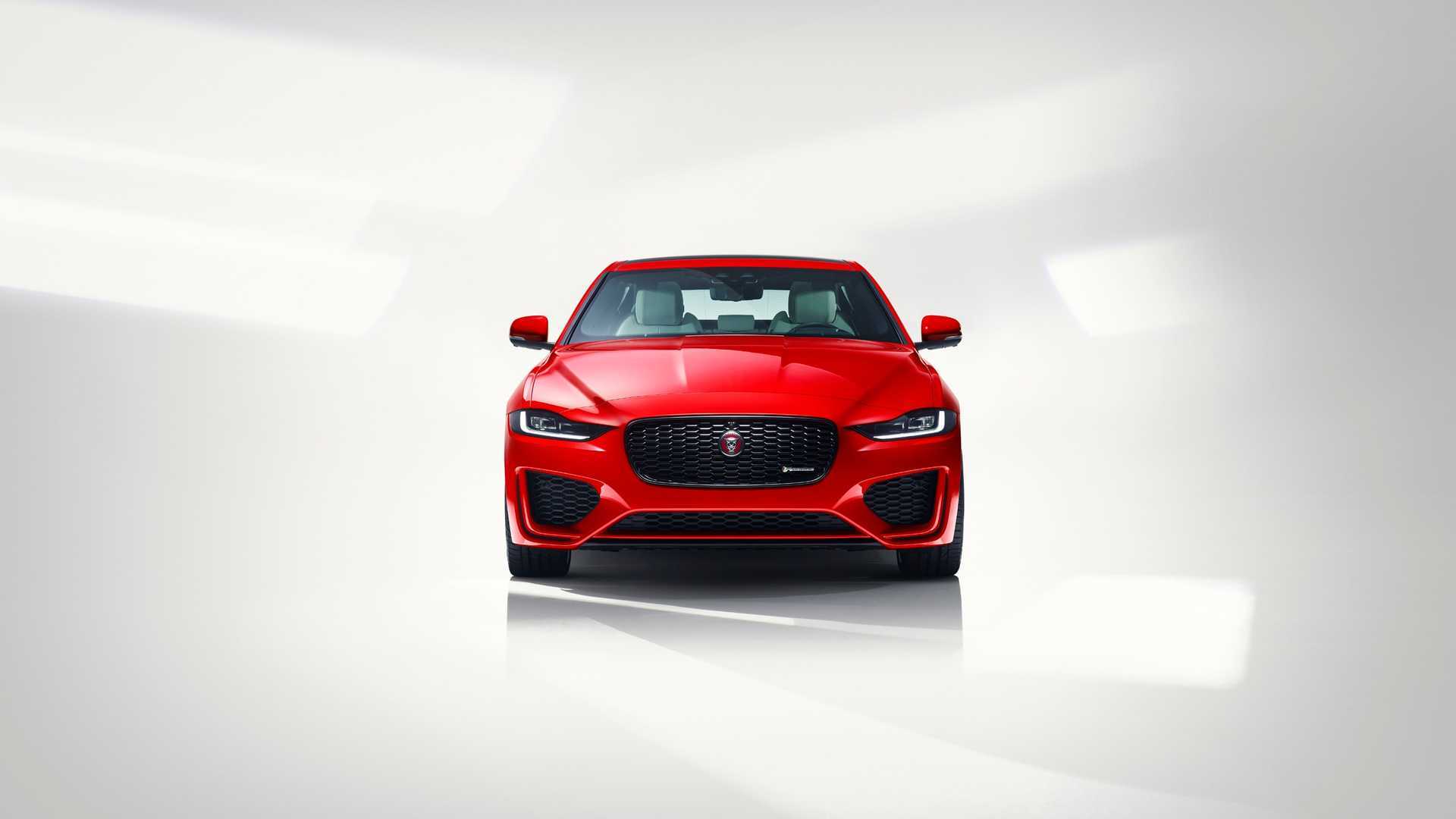 2020-jaguar-xe.jpg