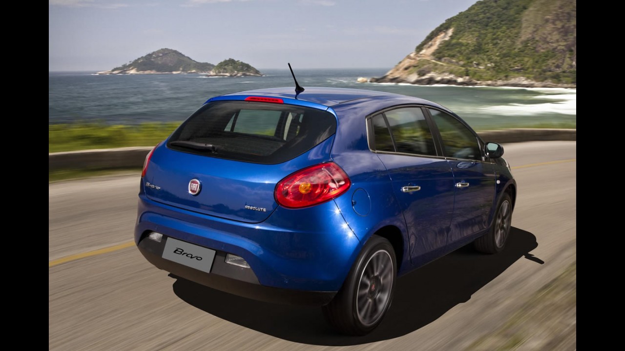 Linha 2013: Fiat Bravo ganhará mais equipamentos e modificações no câmbio Dualogic