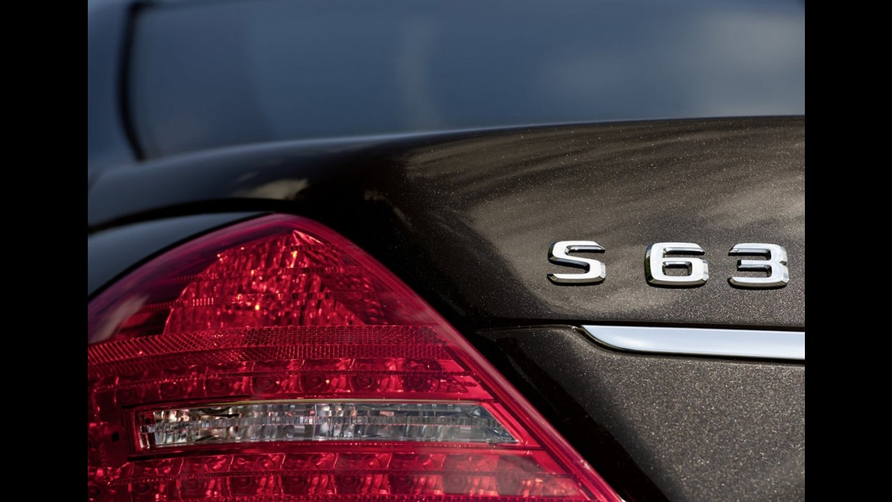 Mercedes-Benz S63 AMG 2011 recebe novo motor V8 biturbo de 571 cv - Fotos e Vídeo
