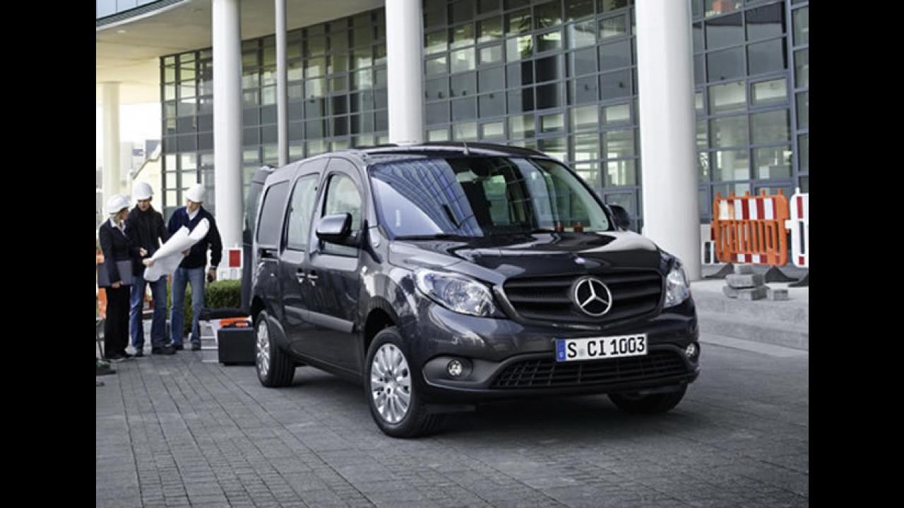 Mercedes apresenta o Citan 2013, irmão gêmeo do Renault Kangoo
