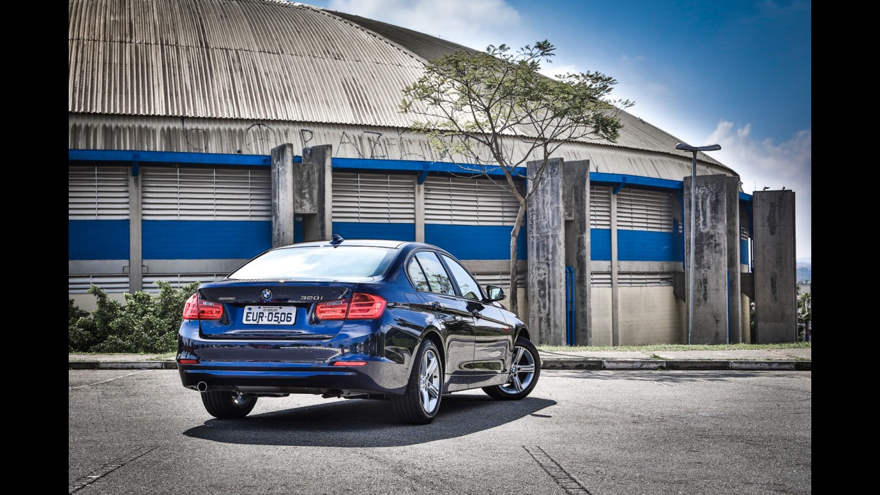 BMW lidera vendas globais no 1º semestre, mas Audi e Mercedes se aproximam