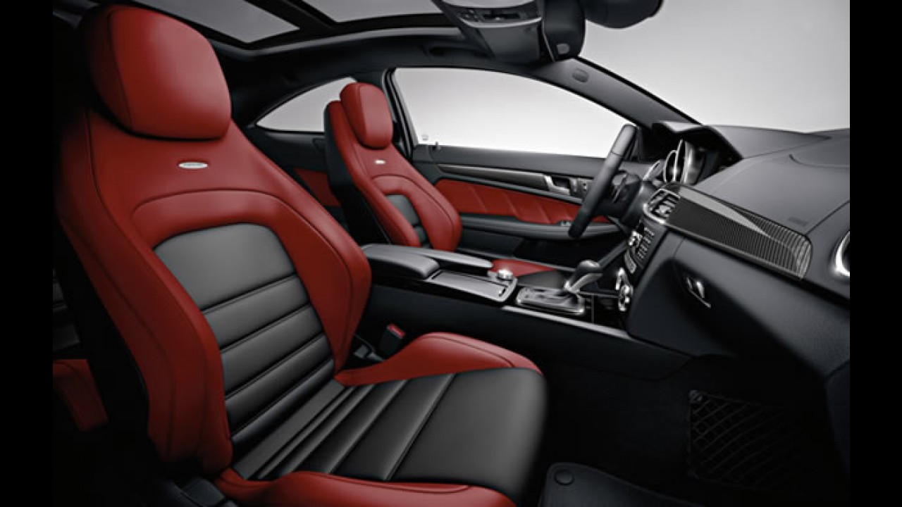 Mercedes-Benz revela o novo C63 AMG Coupé