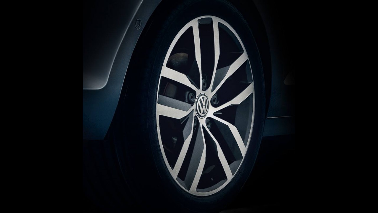 Anticlímax: VW do Brasil já mostra fotos do novo Golf em página do Facebook