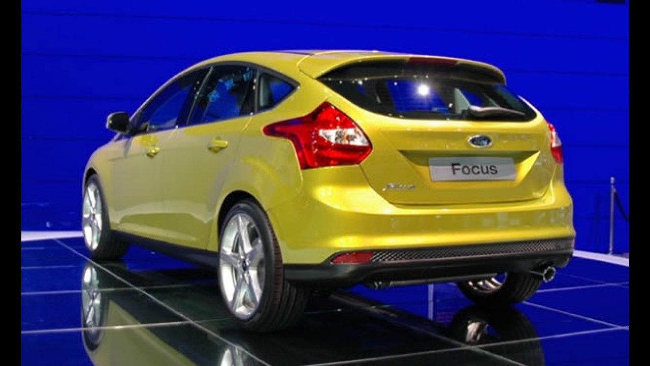 Salão de Genebra 2010: Ford exibe a nova geração do Focus Hatch e Station Wagon
