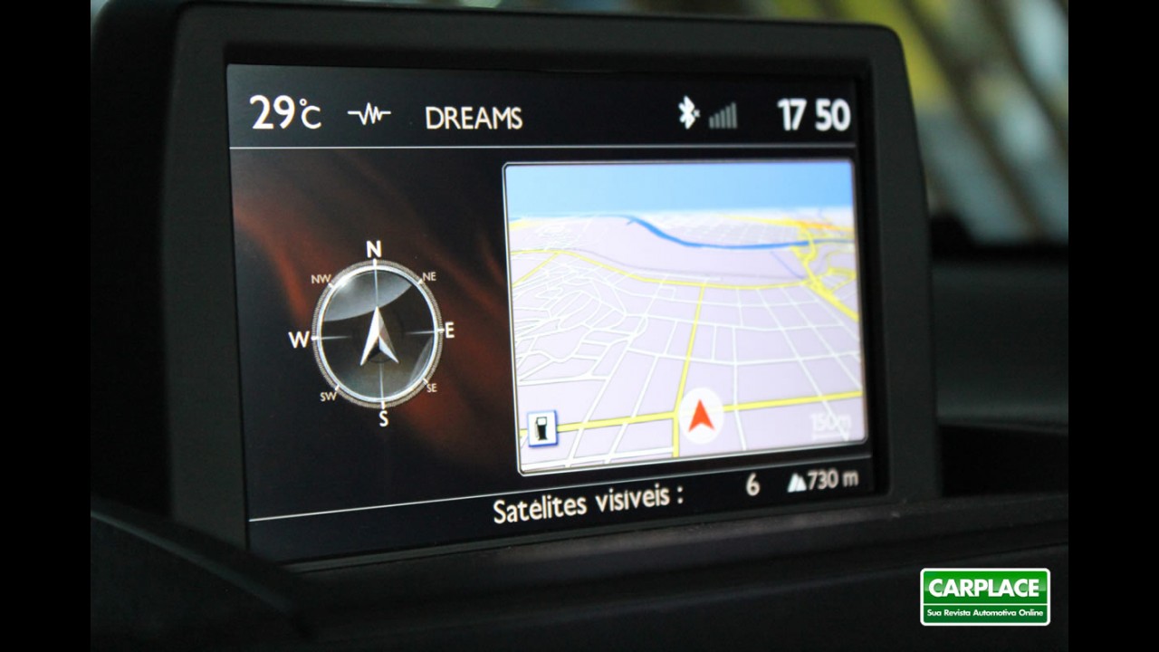 Garagem CARPLACE: Detalhes do acabamento e itens de série do Novo Citroën C3 Picasso