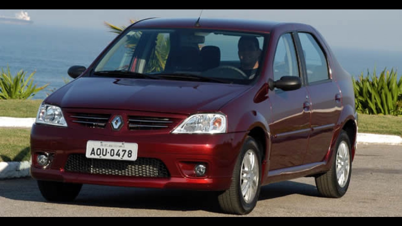 Renault comemora a marca de 700 mil veículos de passeio produzidos no Brasil