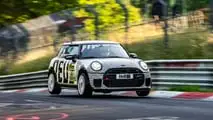 Mini John Cooper Works Bulldog Racing im 24h-Rennen auf dem Nürburgring 2025