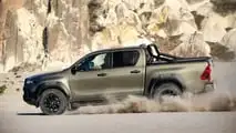 Toyota Hilux Hybrid 48V (2025) - La Prova