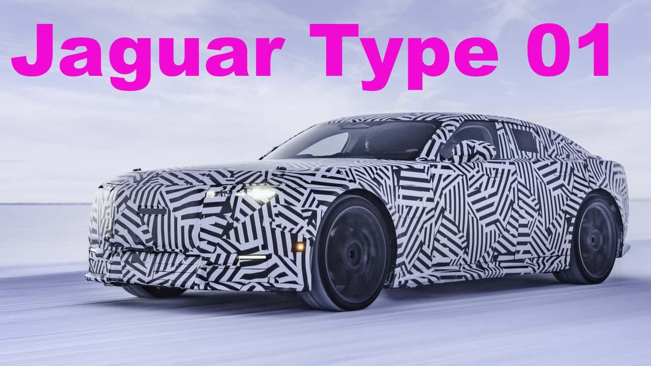 Getarnter Elektro-Jaguar mit Schriftzug 