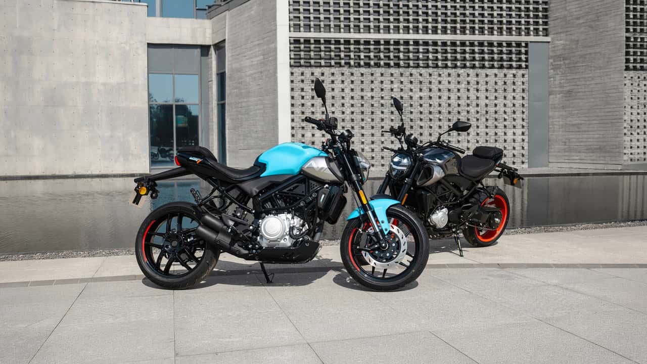 Малыш с монстр-стайлом и ценой кусачка