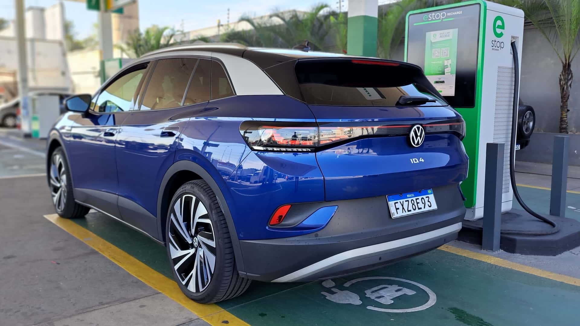 Brasil ganha órgão federal dedicado a carros elétricos e recarga