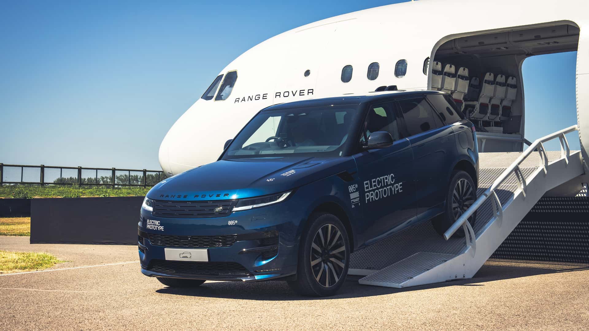 Range Rover Sport EV Launching Soon