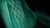 مرسيدس-مايباخ جي إل إس بدرجة مميزة من اللون الأخضر