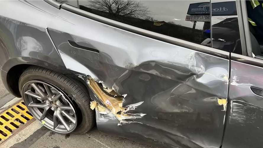 Tesla destroyed by crash with box truck, repair bill is shocking