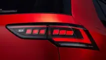 فولكس واجن جولف GTI (2024)