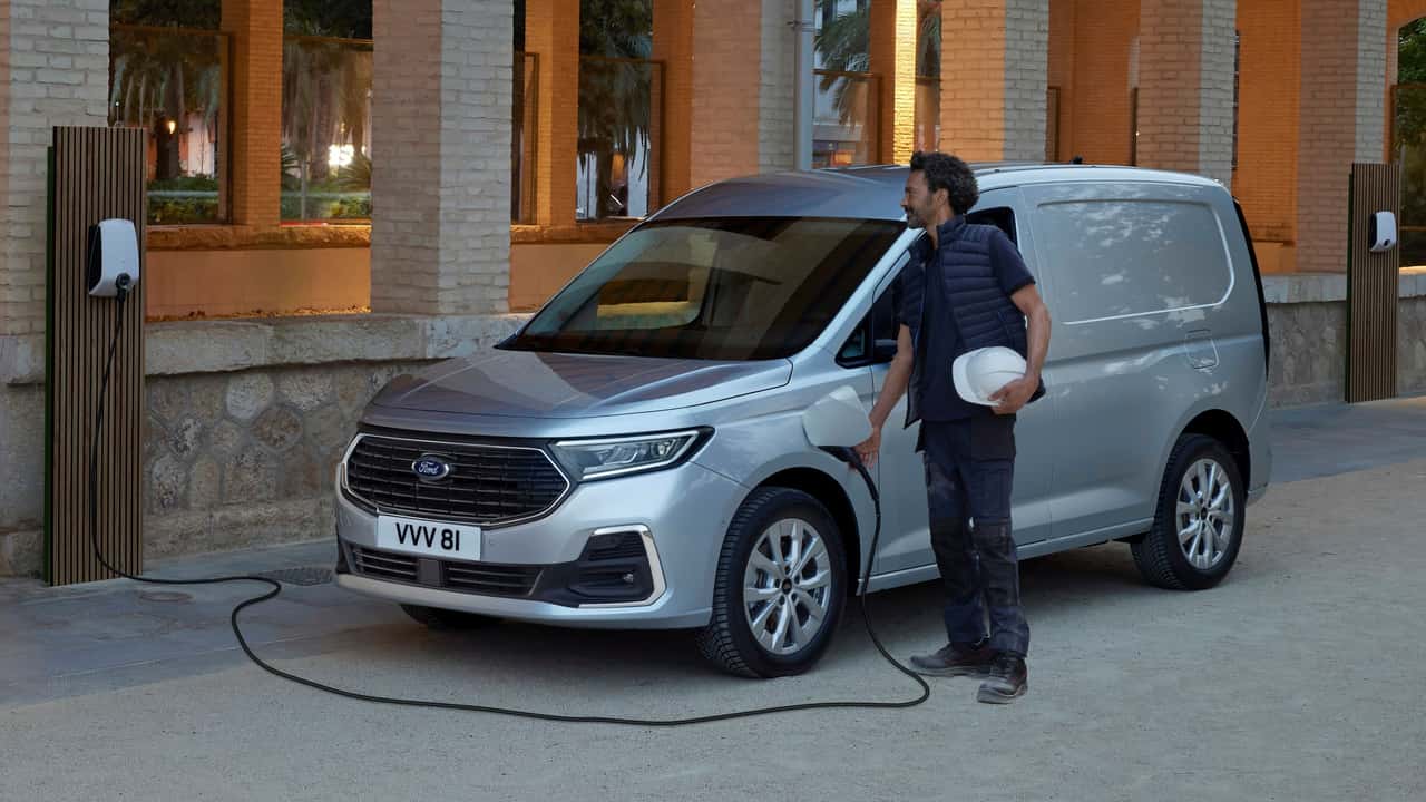 Ford Transit Connect PHEV (2024)