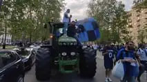Trattori John Deere alla festa scudetto dell'Inter