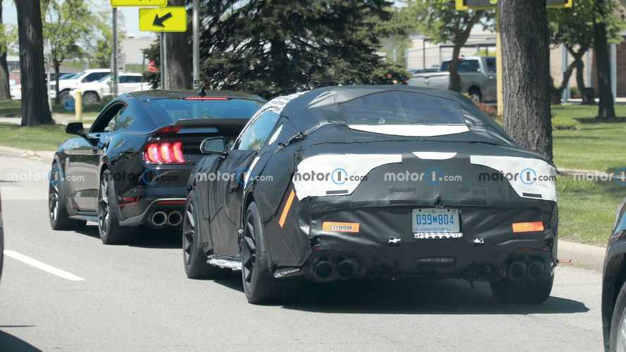 Nuova Ford Mustang, le foto spia di un modello speciale