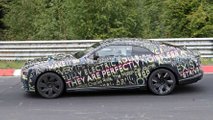 Foto spia con vista laterale di Rolls-Royce Spectre