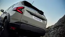 Dacia Duster Hybrid-G 150 4x4 (2025)