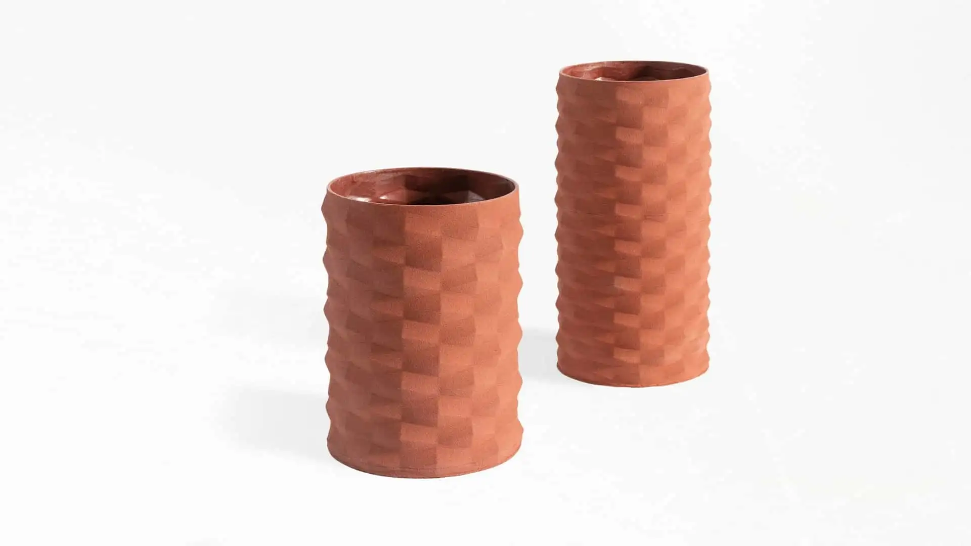 https://cdn.motor1.com/images/mgl/6ZeRXe/s1/weird-car-company-gifts-bugatti-vases.webp