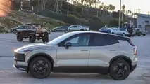 2026 Volvo EX30 Cross Country