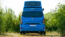 Ford Nugget con tetto alto fisso (2025)