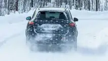 Mercedes GLC (2022) als Prototyp bei der Wintererprobung
