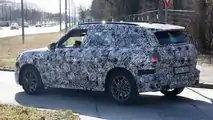 Nuova MINI Countryman, le foto spia della versione sportiva