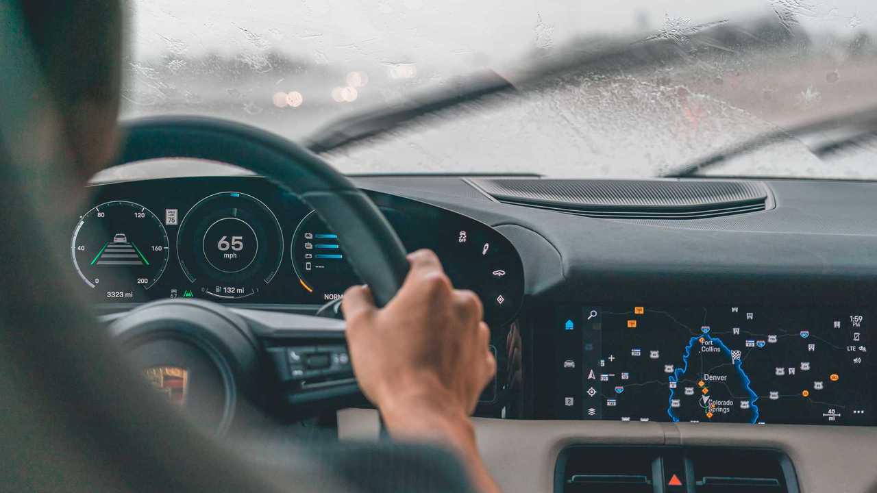 Porsche Taycan Cross Turismo, récord Guinness