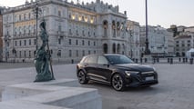 Foto - Audi SQ8 E-tron, la prova