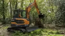 DEVELON 2023: due nuovi miniescavatori Stage V  da 6 ton per l'agri